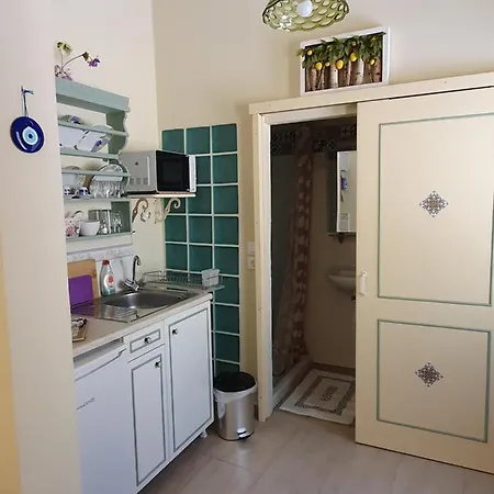 Maison Masse - Historic With Private Courtyard (adults Only) Apartmán