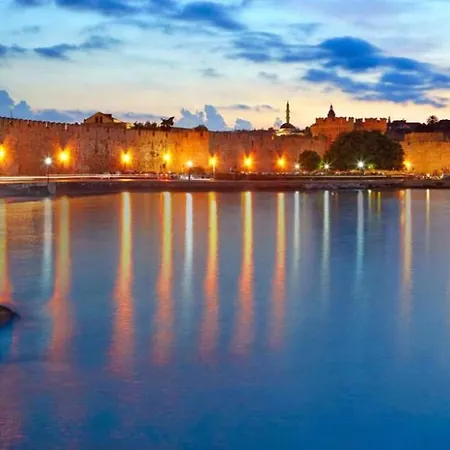 Maison Masse - Historic With Private Courtyard (adults Only) Apartmán *