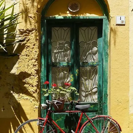 Апартаменти Maison Masse - With Private Courtyard (adults Only)